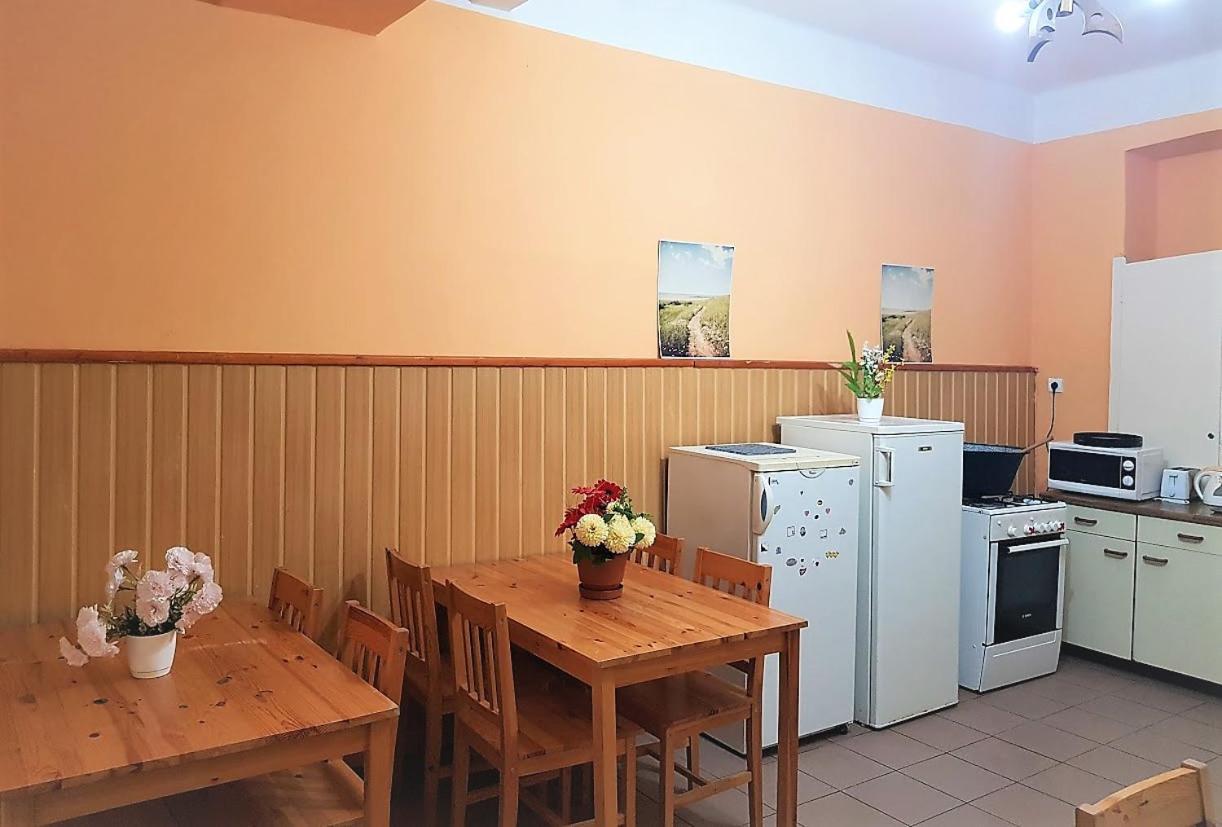 Muskatli Vendeghaz Hostel Parád Εξωτερικό φωτογραφία