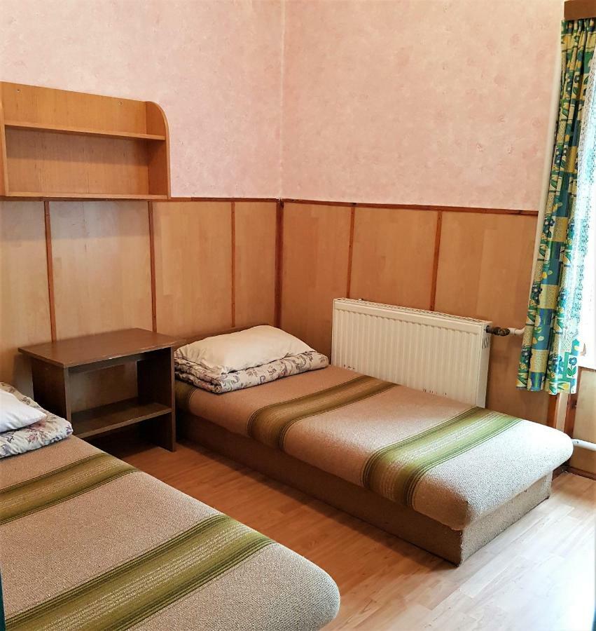 Muskatli Vendeghaz Hostel Parád Εξωτερικό φωτογραφία